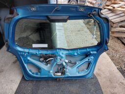 
										TOYOTA Csomagtérajtó (Részeivel) full									