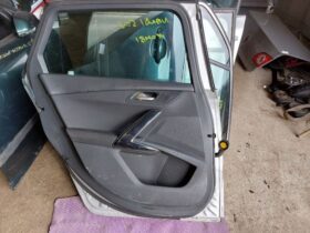 PEUGEOT Bal hátsó Ajtó (Részeivel)