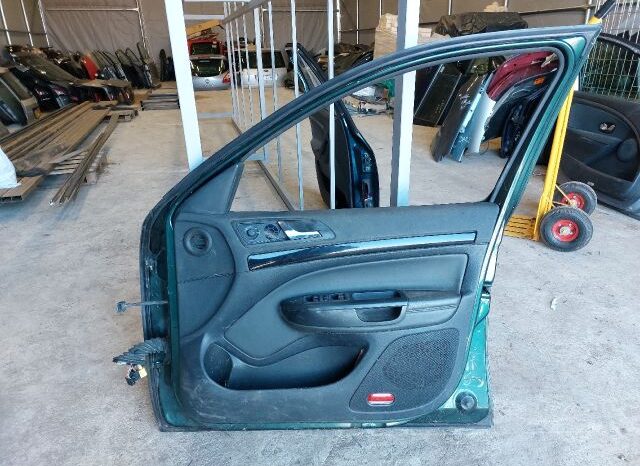 
								SKODA Jobb első Ajtó (Részeivel) full									