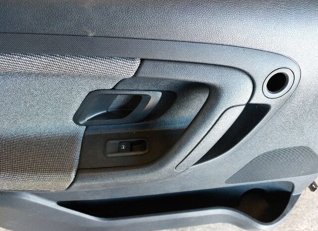 
								SKODA Bal első Ajtó (Részeivel) full									