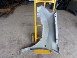 
										NISSAN Jobb első Sárvédő full									