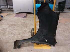 RENAULT Jobb első Sárvédő