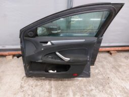 
										FORD Jobb első Ajtó (Részeivel) full									