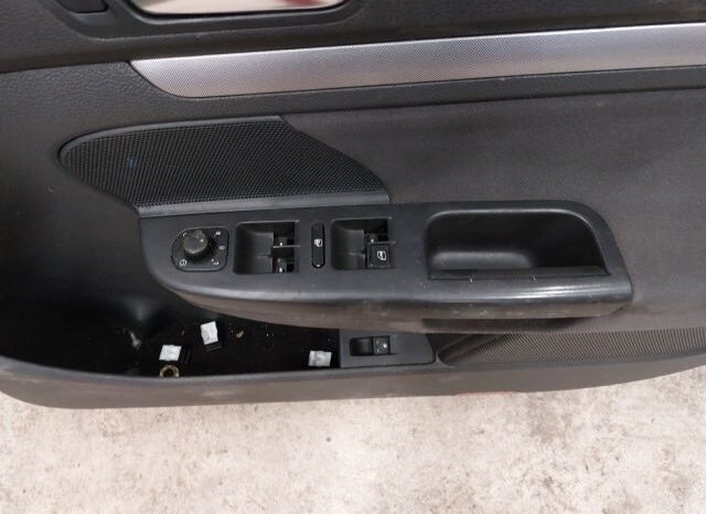 
								VW Jobb első Ajtó (Részeivel) full									