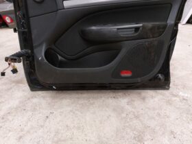 SKODA Jobb első Ajtó (Részeivel)