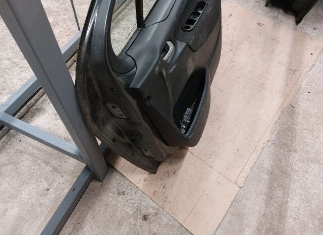 
								PEUGEOT Jobb első Ajtó (Részeivel) full									