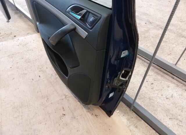 
								SKODA Bal hátsó Ajtó (Részeivel) full									
