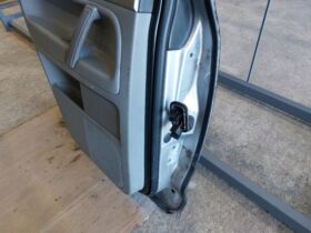 VW Bal hátsó Ajtó (Részeivel)