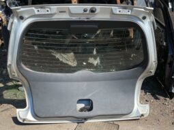 
										TOYOTA Csomagtérajtó (Részeivel) full									