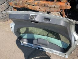 
										TOYOTA Csomagtérajtó (Részeivel) full									