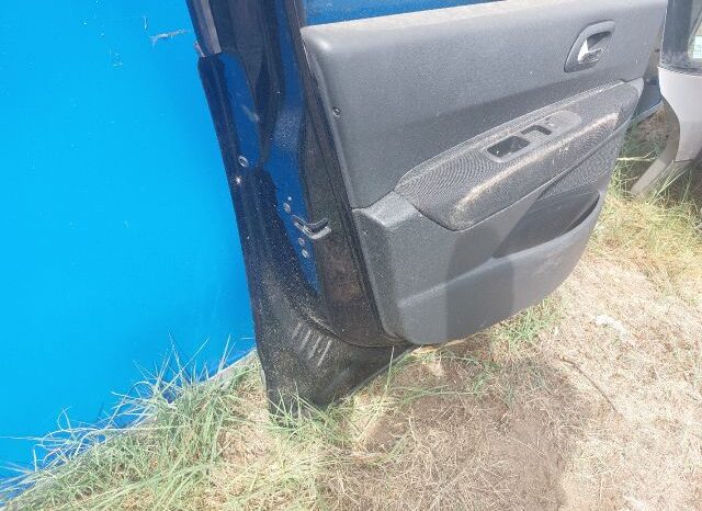 
								PEUGEOT Bal első Ajtó (Részeivel) full									
