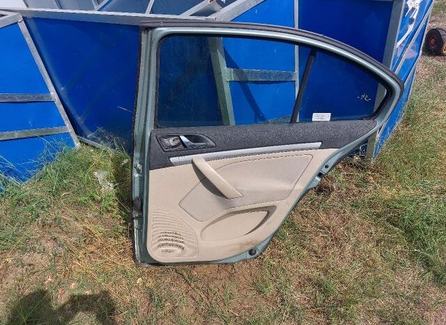 
								SKODA Jobb hátsó Ajtó (Részeivel) full									
