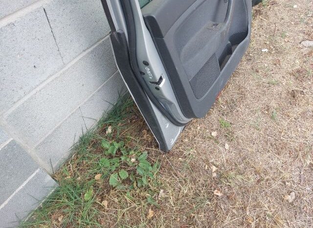 
								VW Bal első Ajtó (Részeivel) full									