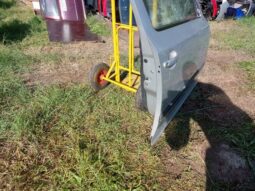 
										SKODA Jobb első Ajtó (Részeivel) full									