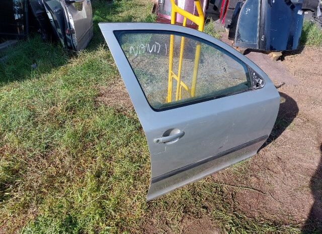 
								SKODA Jobb első Ajtó (Részeivel) full									