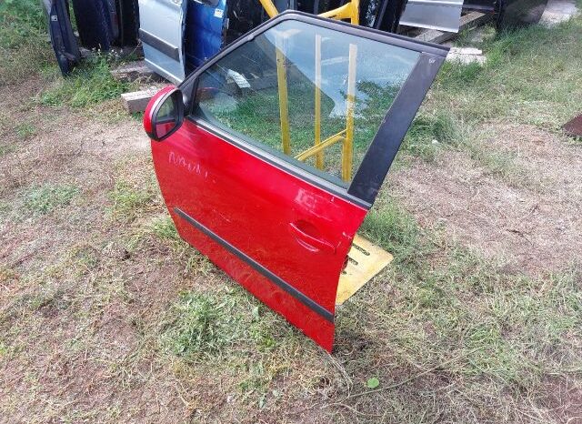
								SKODA Bal első Ajtó (Részeivel) full									