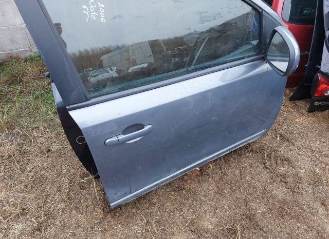 
								NISSAN Jobb első Ajtó (Részeivel) full									