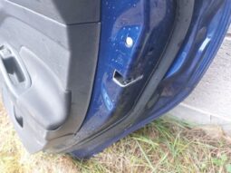 
										FORD Jobb hátsó Ajtó (Részeivel) full									