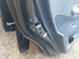 
										TOYOTA Bal hátsó Ajtó (Részeivel) full									