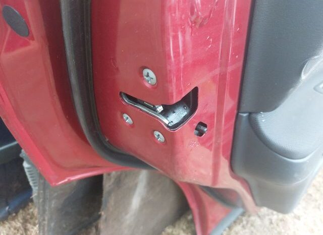 
								NISSAN Bal hátsó Ajtó (Részeivel) full									
