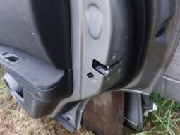
										NISSAN Jobb hátsó Ajtó (Részeivel) full									