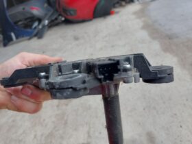 FORD Hátsó Ablaktörlő Motor