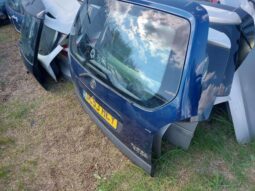 
										OPEL Csomagtérajtó (Részeivel) full									