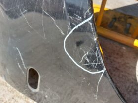 VW Jobb első Sárvédő