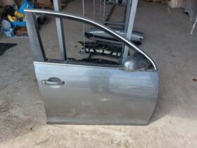 VW Jobb első Ajtó (Részeivel)