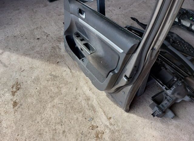 
								VW Jobb első Ajtó (Részeivel) full									