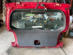 
										TOYOTA Csomagtérajtó (Részeivel) full									
