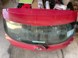 
										TOYOTA Csomagtérajtó (Részeivel) full									