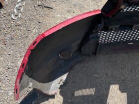 DACIA Első Lökhárító (Részeivel)