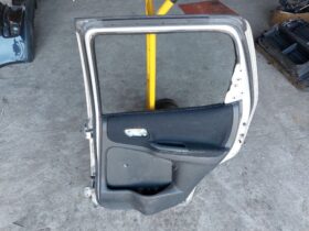 SUZUKI Jobb hátsó Ajtó (Részeivel)