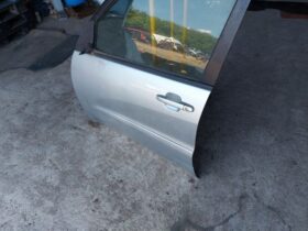 TOYOTA Bal első Ajtó (Részeivel)