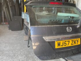 HONDA Csomagtérajtó (Részeivel)