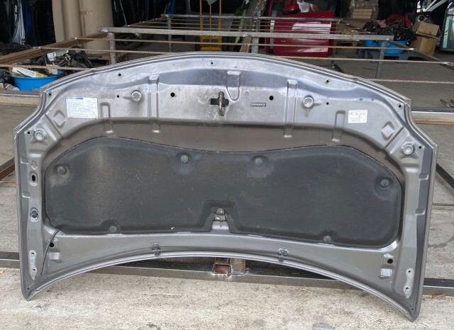 
								TOYOTA Motorháztető full									
