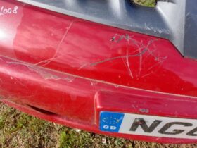 NISSAN Első Lökhárító (Részeivel)