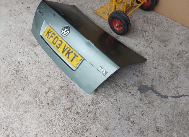 
								VW Csomagtérajtó (Részeivel) full									
