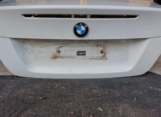 
								BMW Csomagtérajtó (Részeivel) full									