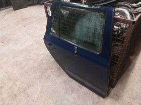 SKODA Jobb hátsó Ajtó (Részeivel)