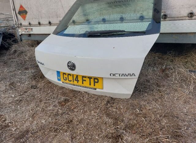 
								SKODA Csomagtérajtó (Részeivel) full									