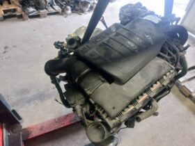 PEUGEOT Komplett Motor (Segédberendezésekkel)