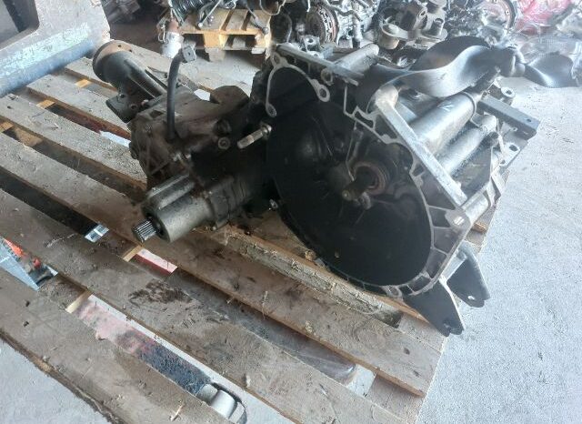 
								SUZUKI Váltó (Mechanikus) full									