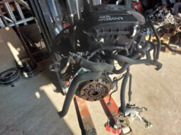 
										TOYOTA Komplett Motor (Segédberendezésekkel) full									