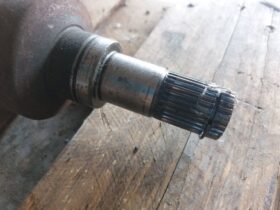 SUZUKI Bal Féltengely