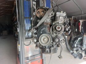 PEUGEOT Komplett Motor (Segédberendezésekkel)
