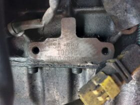 PEUGEOT Komplett Motor (Segédberendezésekkel)