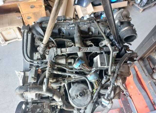 
								PEUGEOT Komplett Motor (Segédberendezésekkel) full									