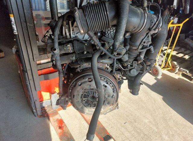 
								PEUGEOT Komplett Motor (Segédberendezésekkel) full									
